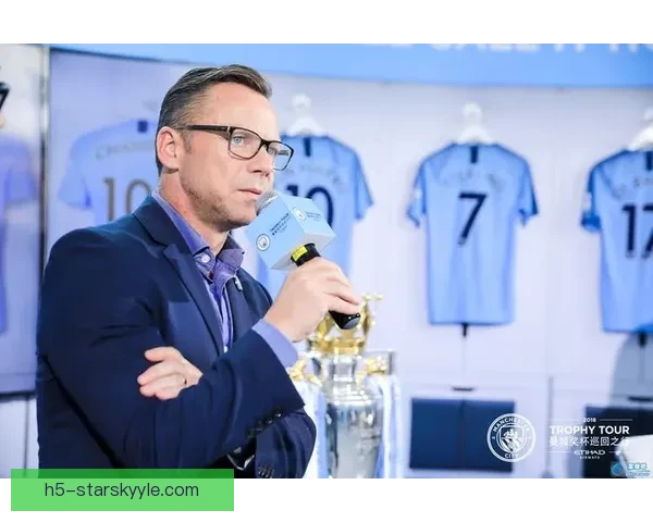 心脏健康月英超名宿齐比心助力