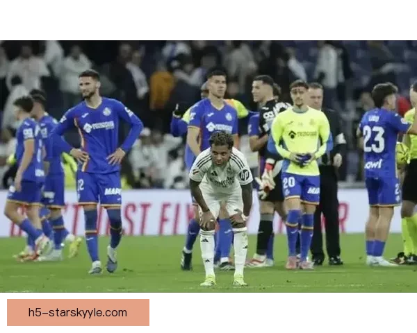 瓜帅直言罗德里复出过早因膝伤 瓜帅直言罗德里复出过早因膝伤